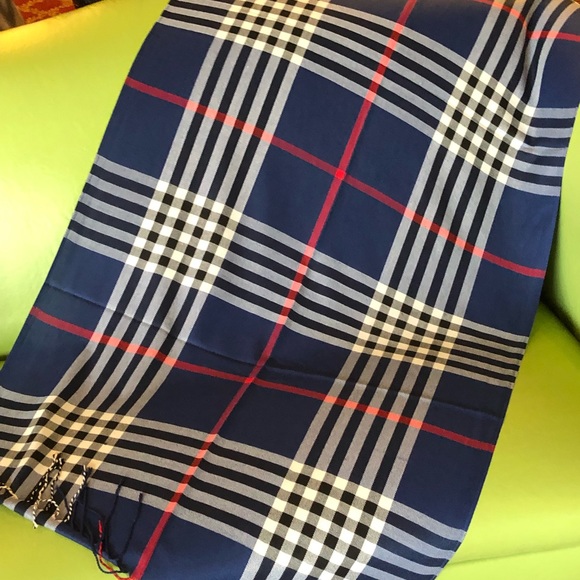 Pashminas - Picture 2 of 8